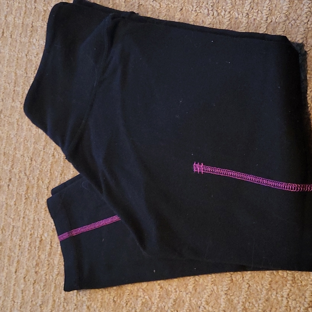 Lululemon yoga pants